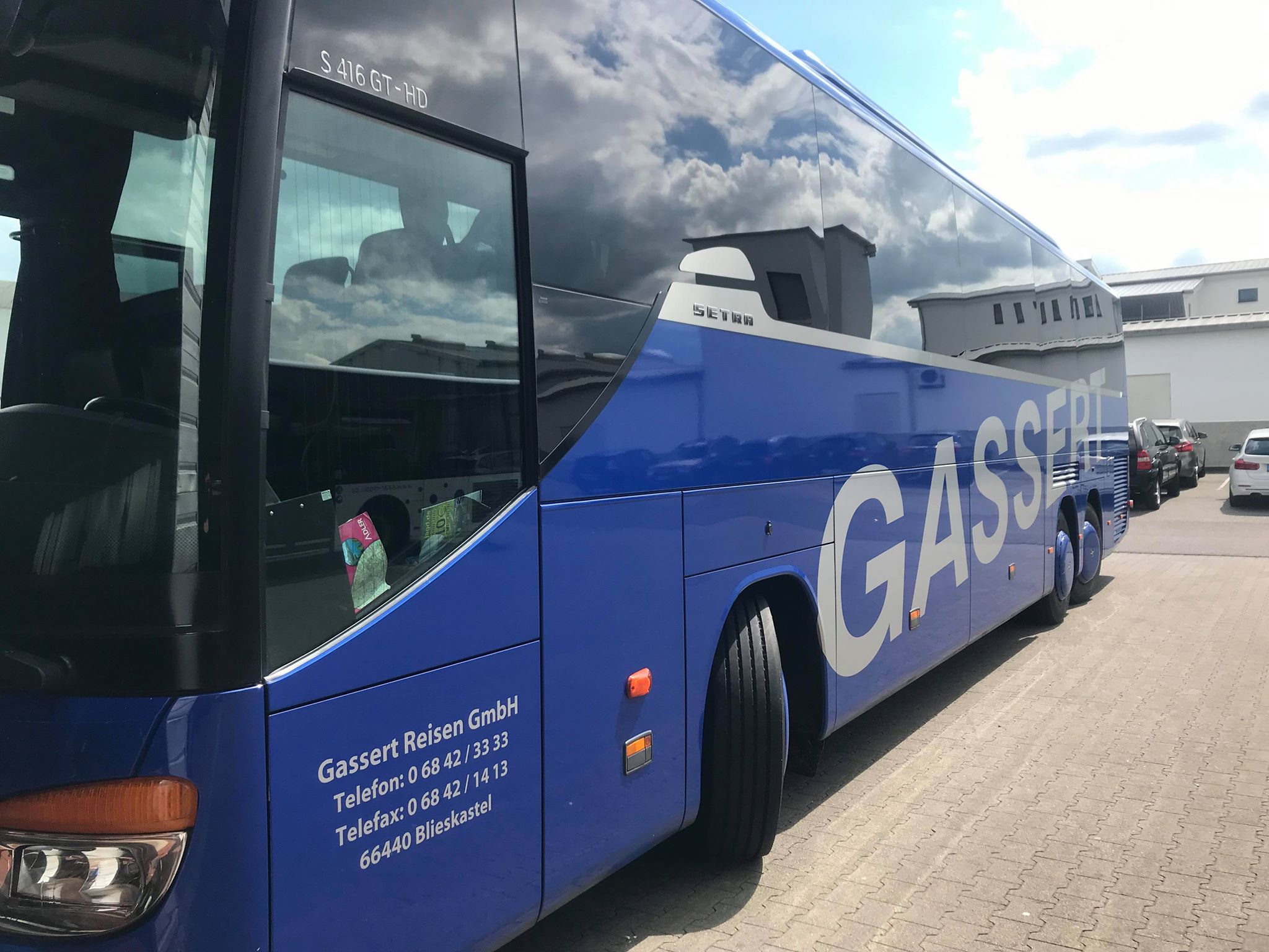 Busse von Gassert Reisen